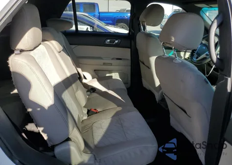 2012 Ford Explorer z USA, uszkodzony, nr VIN 1FMHK7B99CGA93500